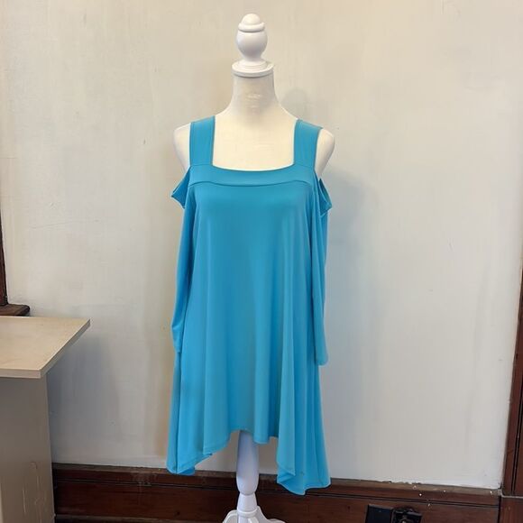 Pretty Woman turquoise cold shoulder tunic Size M NWT - Picture 2 of 7